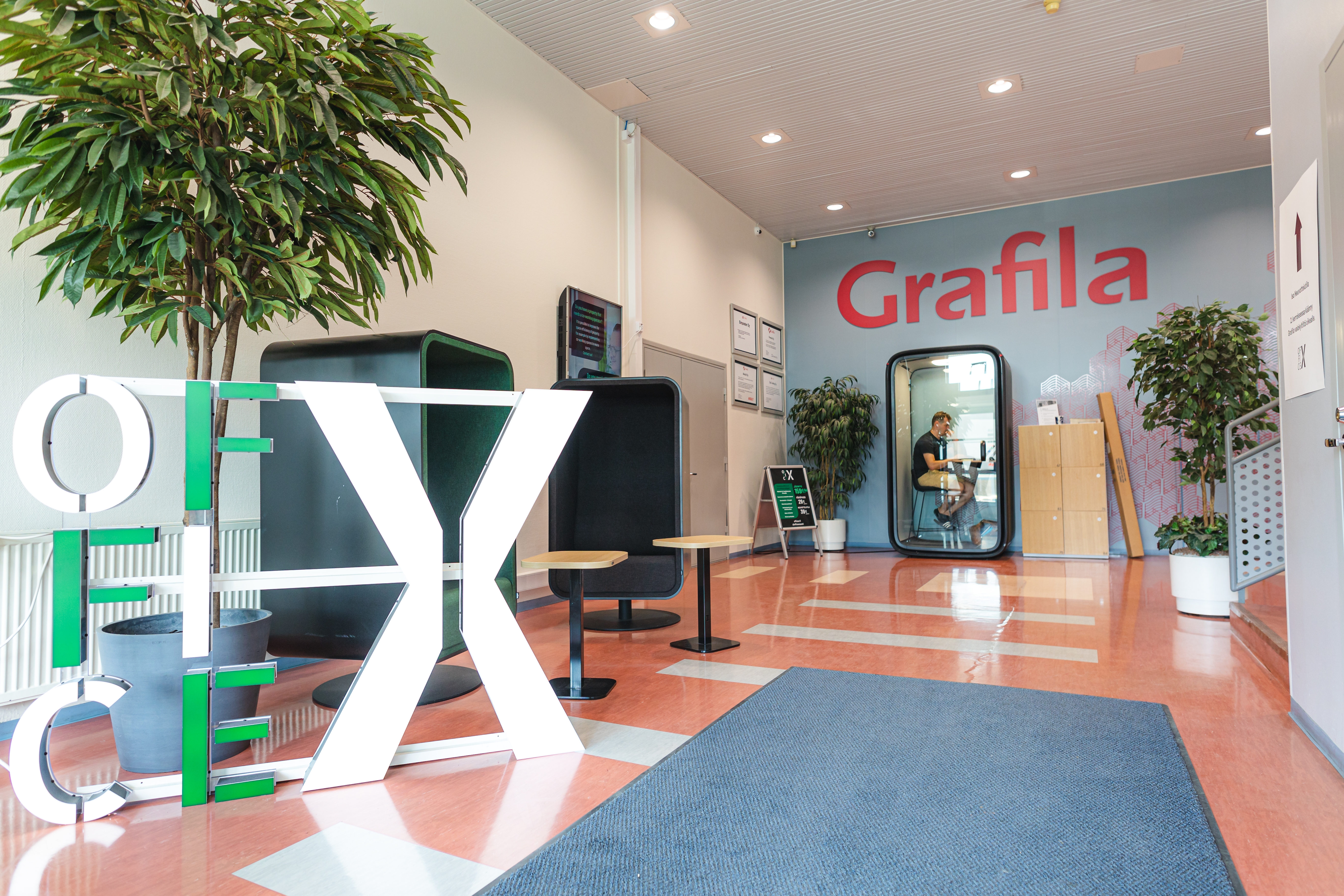 Office X Toimitilat Grafila Jyväskylä. Koti työllesi ilman häiriötekijöitä. Laadukas työtila ja kaikki tarittava -tarvitset vain läppärin!