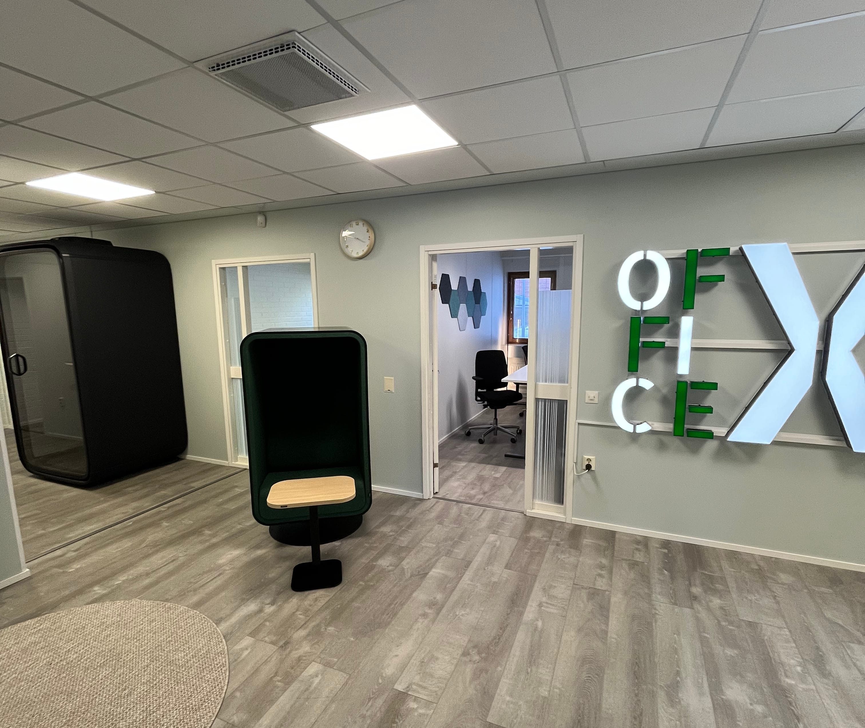 Jyväskylä Tourula toimipiste tarjoaa kodin työllesi. Työtilat yhteiskäyttöön, neuvotteluun ja yksin tehtävään työhön.